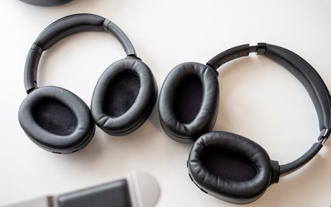 razer opus vs sony xm4