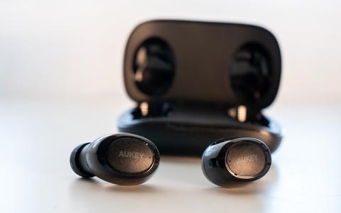 aukey ep t16s tamano