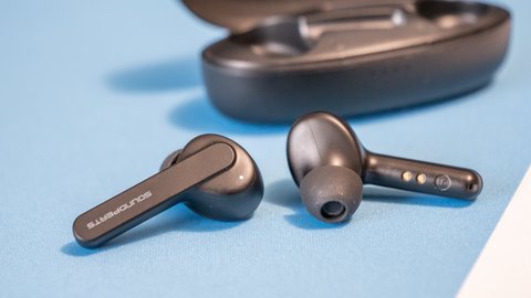 sound p e a t s true capsule unos auriculares t w s baratos y con un excelente manos libres