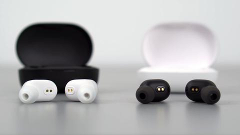 xiaomi redmi airdots vs xiaomi mi airdots