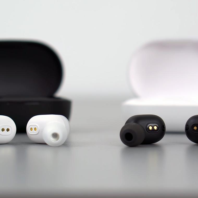 xiaomi redmi airdots vs xiaomi mi airdots