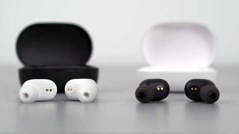 xiaomi redmi airdots vs xiaomi mi airdots