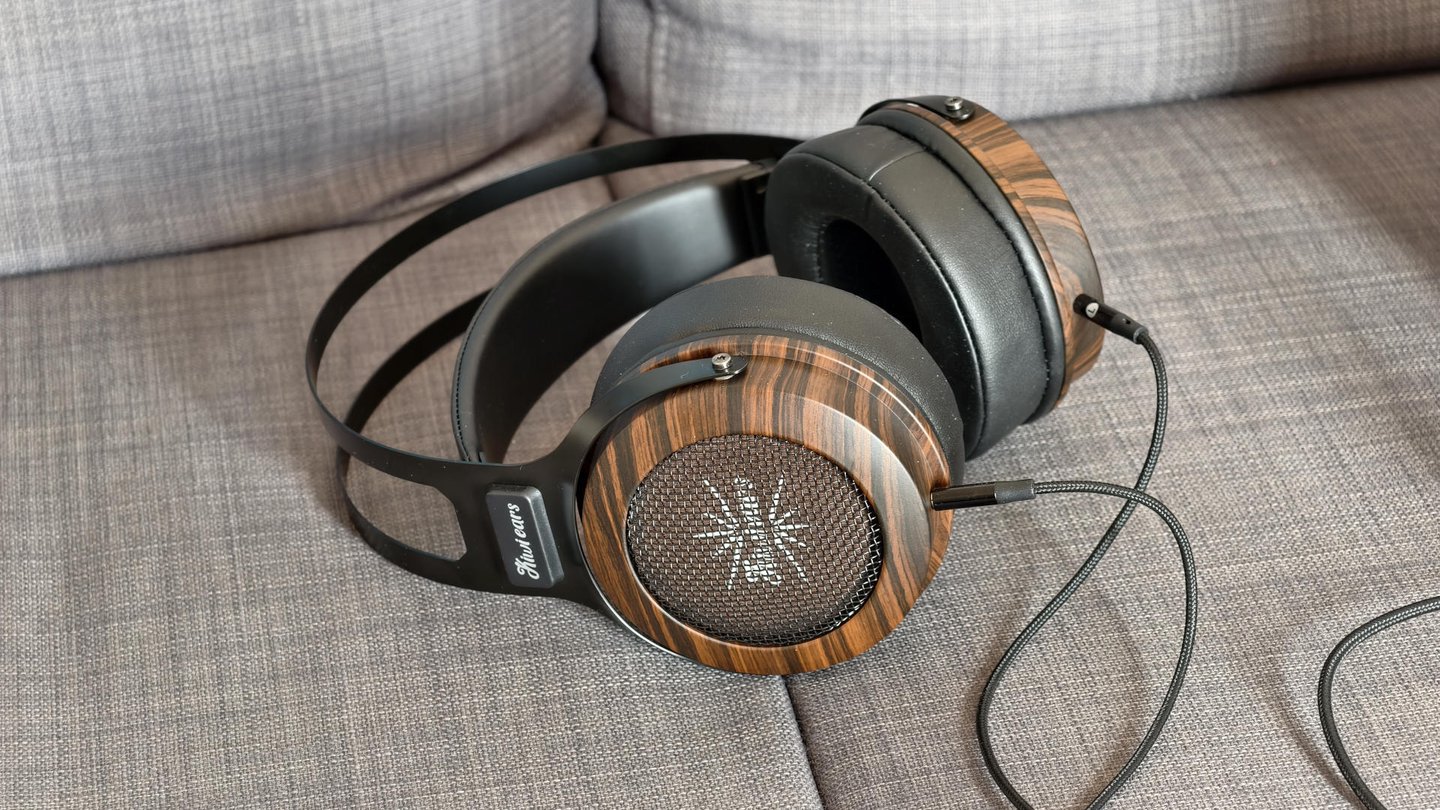kiwi ears altruva
