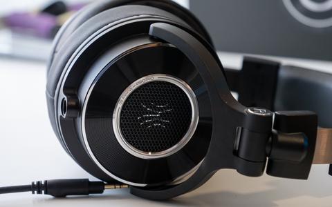oneodio m60 lateral
