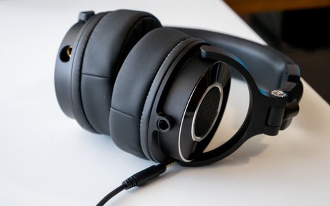 oneodio monitor 60 conexiones