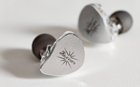 kiwi ears belle detalle