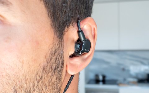 razer moray oreja 2