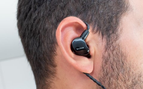 razer moray oreja