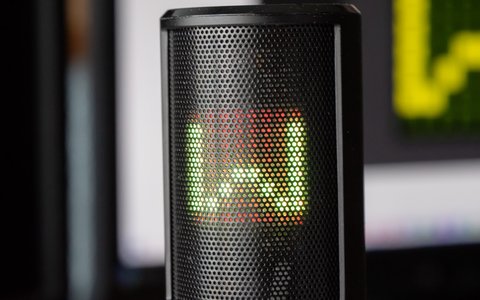 razer seiren emote pantalla