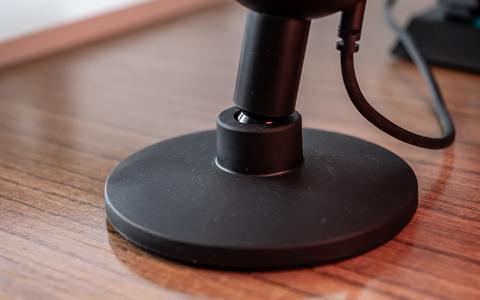 razer seiren mini soporte