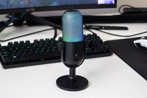 razer seiren v3 chroma