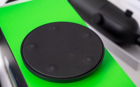 razer seiren v3 chroma peana