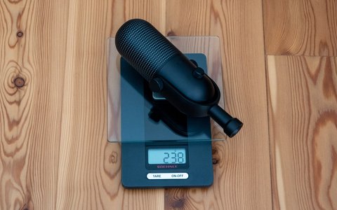 razer seiren v3 chroma peso