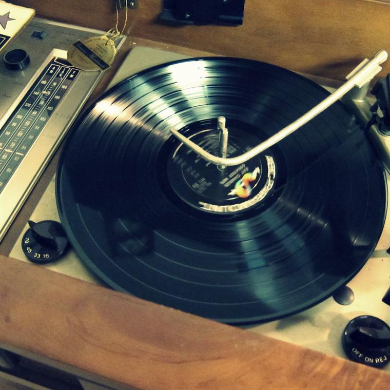 tocadiscos retro