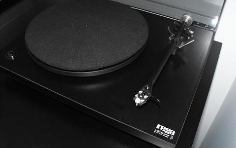 tocadiscos retro rega planar 3