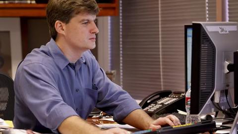 michael burry cierra su fondo y dice que el mercado no tiene sentido para él