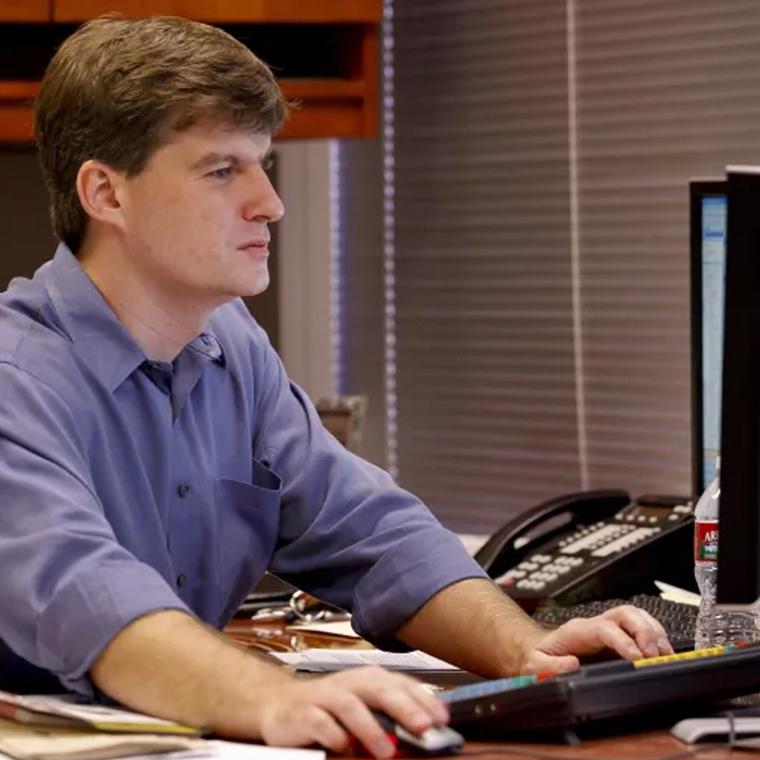 michael burry cierra fondo y dice mercado no tiene sentido