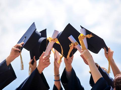 notas de graduacion renovar nie