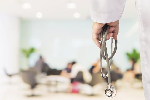 seguro medico para extranjeros en espana