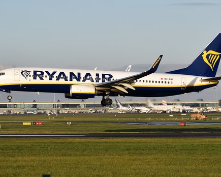 pasajero casi succionado ventanilla avion ryanair