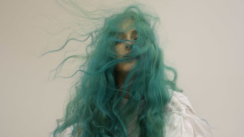 pelo tenido