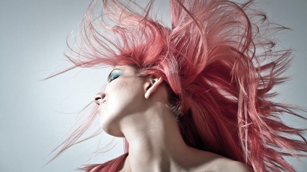 Quitar las manchas de tinte para el pelo en la piel - Ideas rápidas