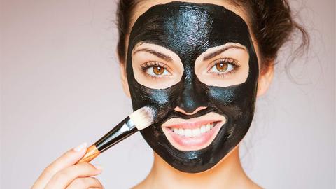 mascarilla negra