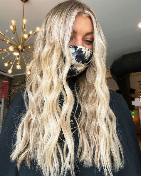 mermaid waves pelo