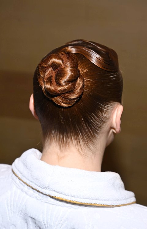 mono forma rosa 1