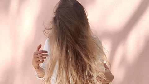 pelo mujer melena