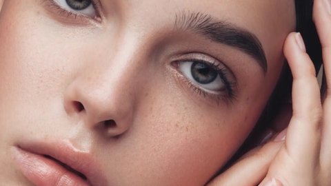 ¿ está sufriendo tu piel el efecto purga del retinol? lo que debes saber