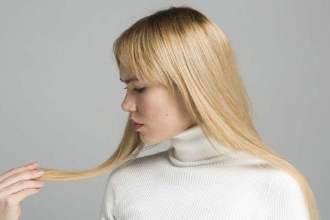 quitar gris mechas