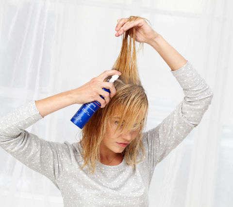 como secar pelo aplicar productos