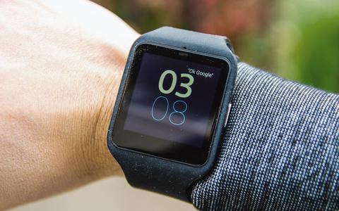 pantalla transflectiva sony smartwatch 3