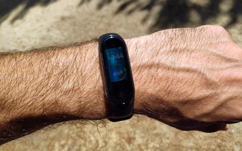 xiaomi mi band 4 dimensiones