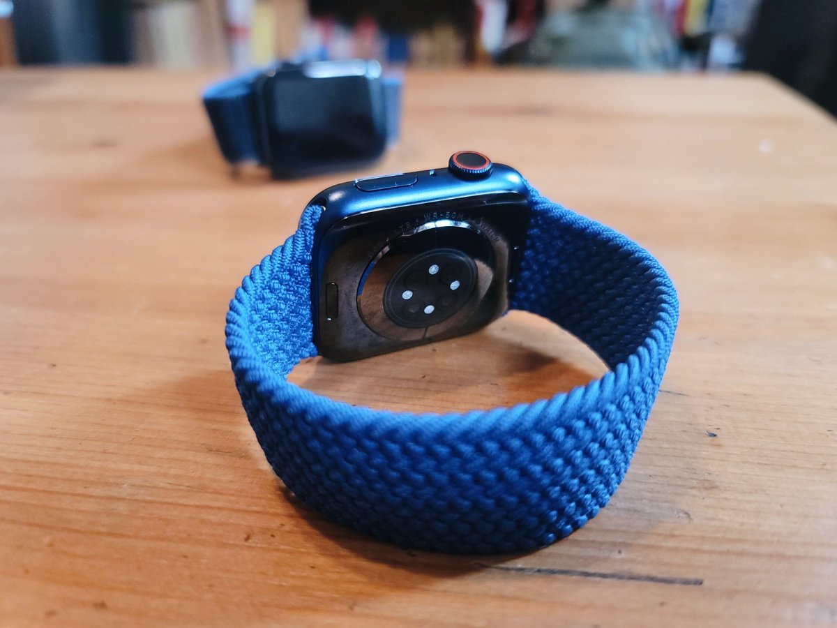 https://www.wikiversus.com/deportes-y-aire-libre/reloj-gps-pulsometro/talla-correa-solo-loop-apple-watch/img/elegir-talla-correa-apple-watch-solo-loop-featured_hu8796a64730888ba9933c6b698dd16961_288218_1200x900_fill_q85_lanczos_center.jpg