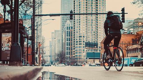 el gobierno ahora incentiva el uso de la bicicleta para ir a trabajar