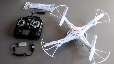 dron barato syma x5c 1