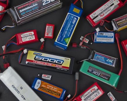 guía de cuidado de baterías cuida las baterías li po de tu dron y mantenlas como el primer día