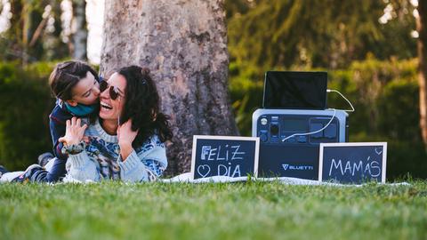 celebra el día de la madre en b l u e t t i con hasta el 25% de descuento en estaciones de energía