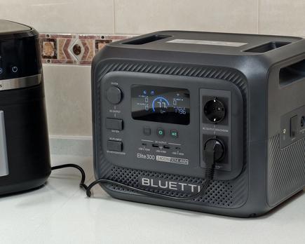 review b l u e t t i elite 300 un todo en uno con 3 k wh compactos para cortes de luz y camper