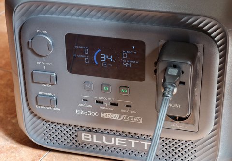 bluetti elite 300 pantalla sol