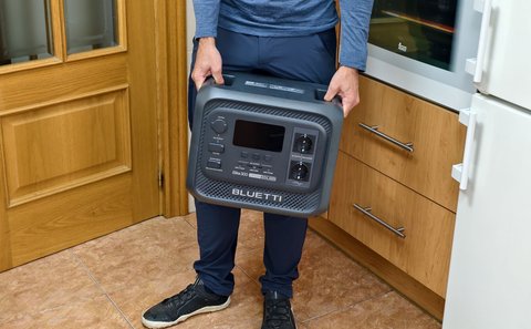 bluetti elite 300 se maneja bien por una persona