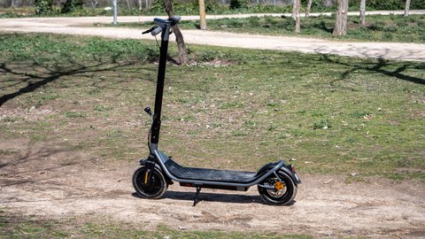 análisis del h i m o l2 max un patinete ideal para personas altas
