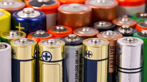 pilas alcalinas vs litio