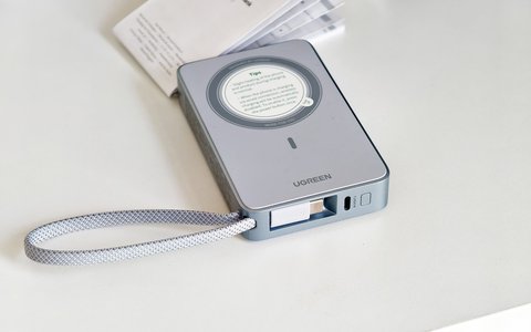 ugreen 25w magnetic power bank 10000mah detalle