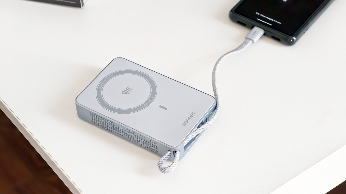 ugreen 25w magnetic power bank 10000mah