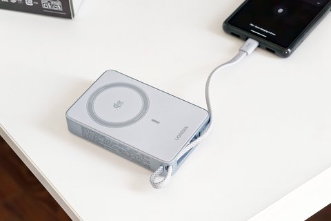 ugreen 25w magnetic power bank 10000mah