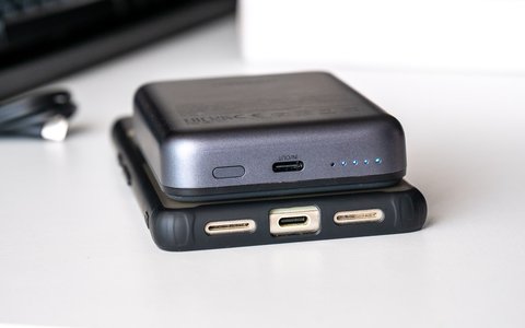 ugreen nexode magnetico 10000 mah magsafe leds