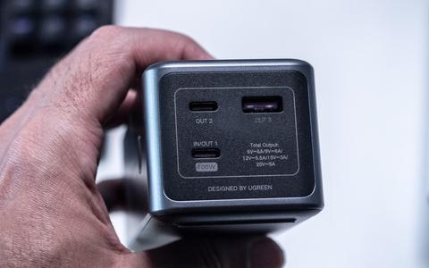 ugreen nexode power bank 130w 20000mah puertos